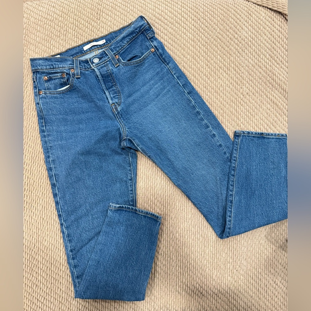 Levi’s Premium‎ Wedgie Jeans Sz 26 High-Rise Straight Blue Denim